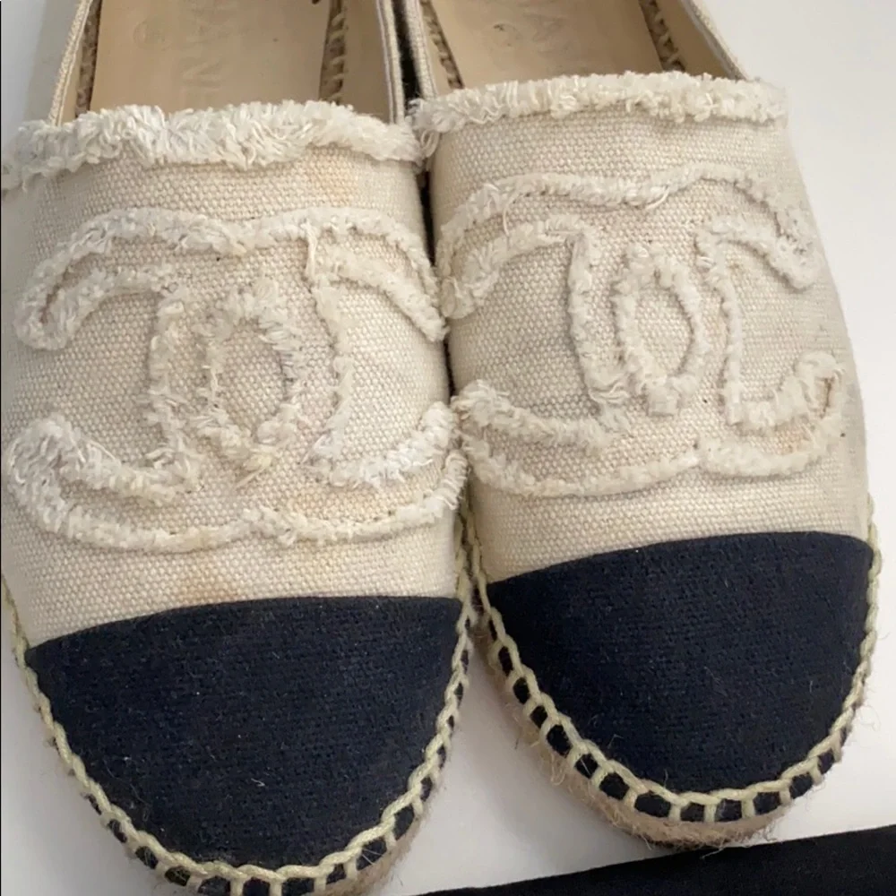 Chanel espadrilles shoes - Picture 2 of 8